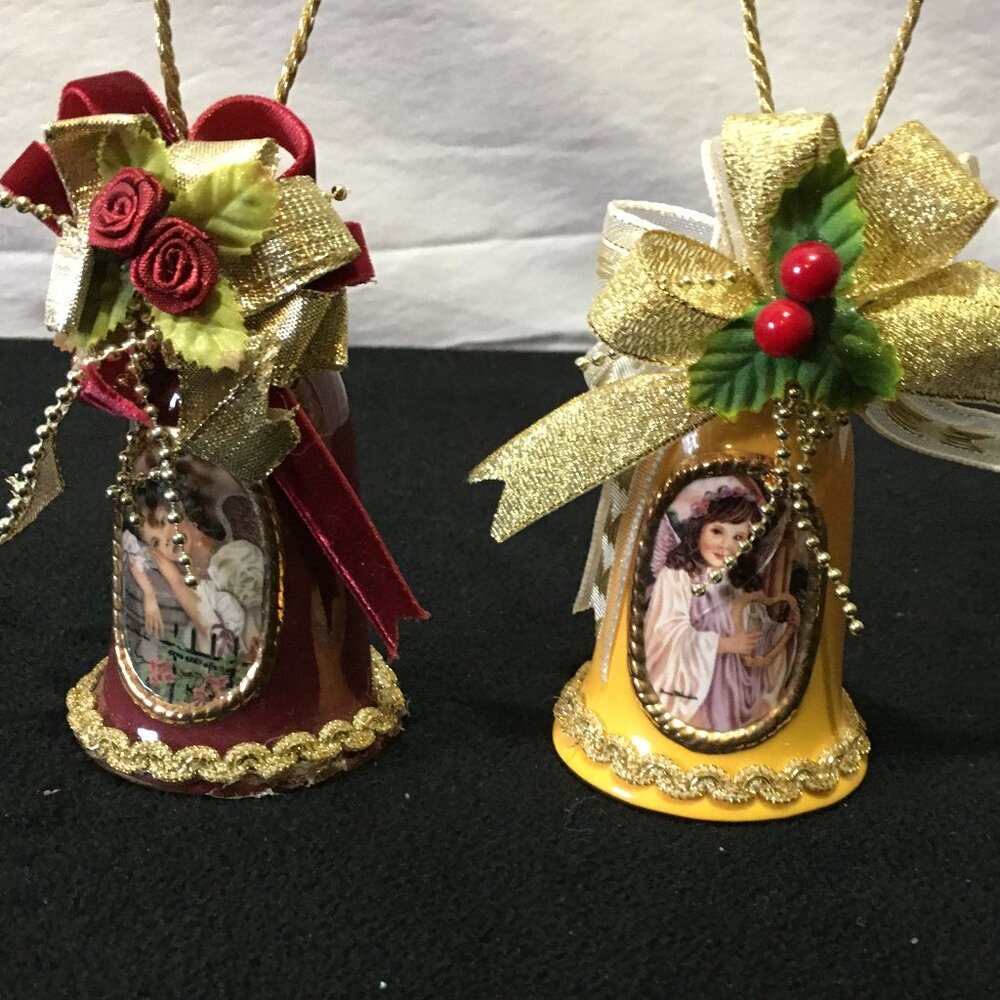 Set of 2 Victorian Bell Ornaments
